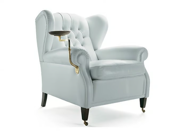 1919 - Bergere armchair by Poltrona Frau - view 3